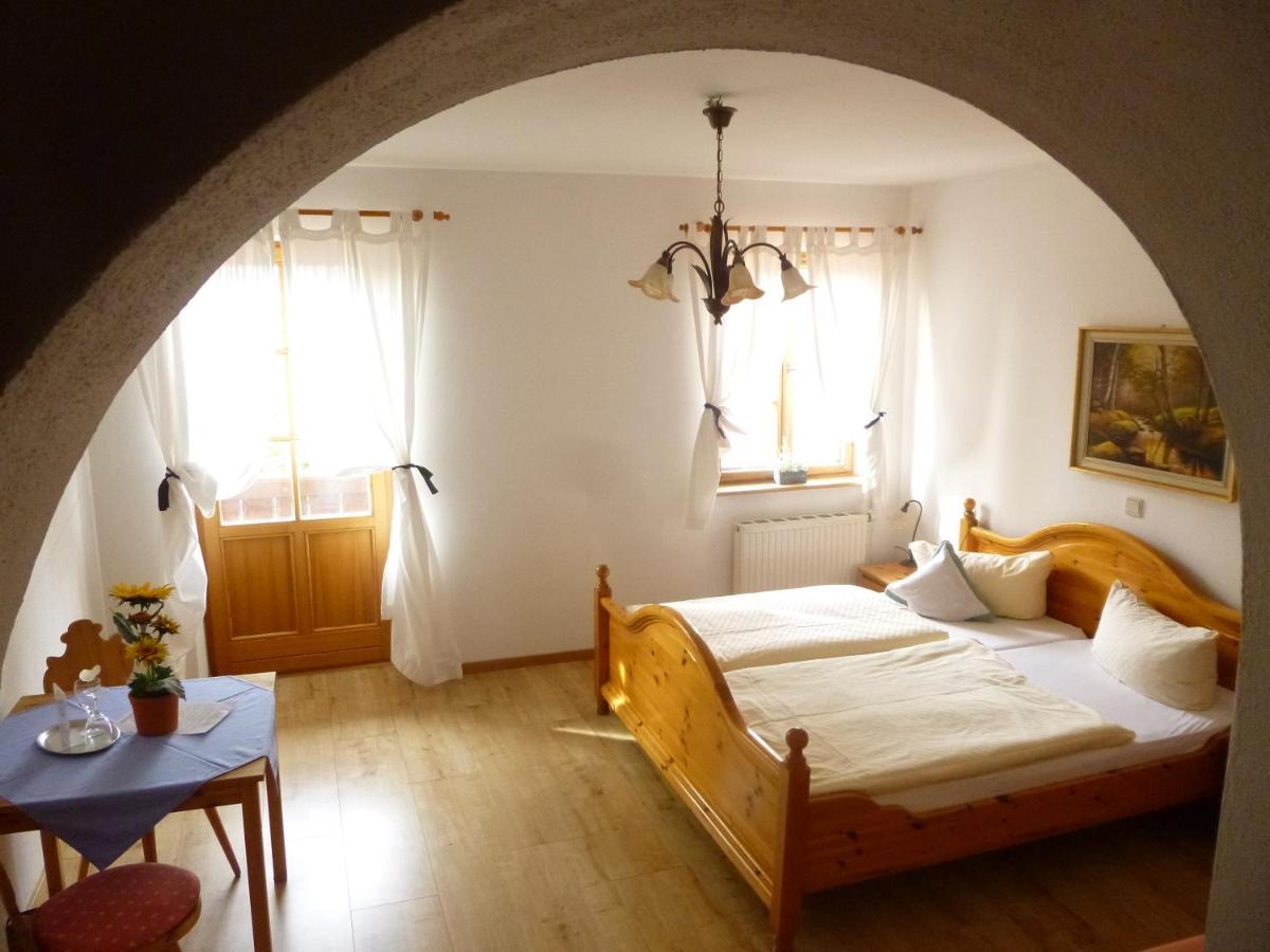 Landgasthof Berg Eurasburg Room photo